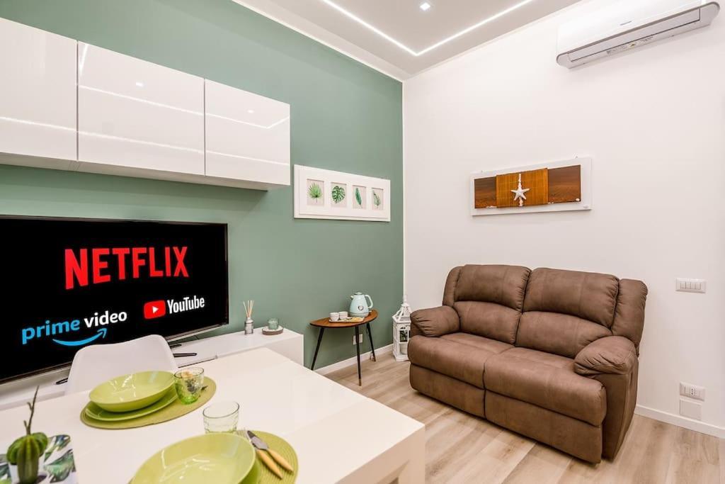 Linate Airport Elegant Suite,Tram 1 Minute Away ミラノ エクステリア 写真